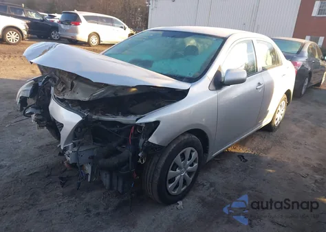 2010 Toyota Corolla Le z USA, uszkodzony, nr VIN 2T1BU4EE9AC275205